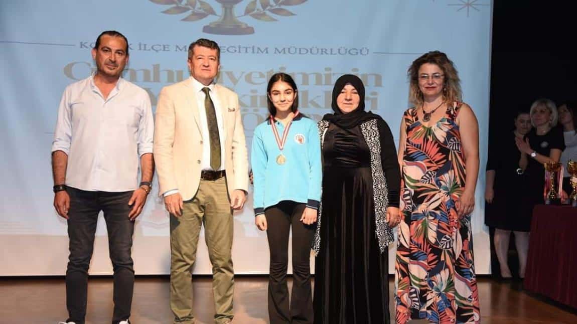 İstiklal Marşını Güzel Okuma Yarışması Ödül Töreni 